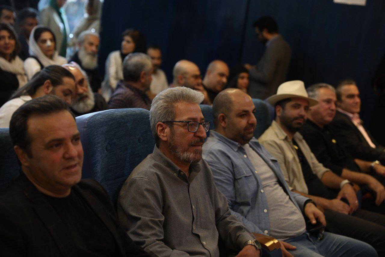 رونمایی از «تهران عاشق» در کاخ ملت + تصاویر 4 رونمایی از کتاب تهران عاشق