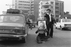 از «بهمن جلالی» نوشتن مصور است 10 بهمن جلالی تبسم کشاورز