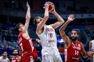 محمد ایزدپناه: بسکتبال ایران در این شرایط نمی‌تواند به مدال بازی‌های آسیایی فکر کند