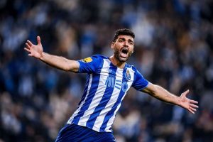 سنگ تمام مدیر سرشناس برای مهدی طارمی 16 سنگ تمام مدیر سرشناس برای مهدی طارمی