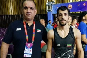 نقره باارزش روی سینه کشتی گیر ایرانی در قرقیزستان 3 نقره باارزش روی سینه کشتی گیر ایرانی در قرقیزستان