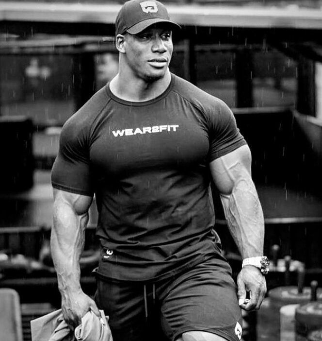 گردن کلفت ترین آدم دنیا کیست؟+ عکس 7 کلفتترین گردن دنیا متعلق به مردی اهل کلمبیا/ عکس