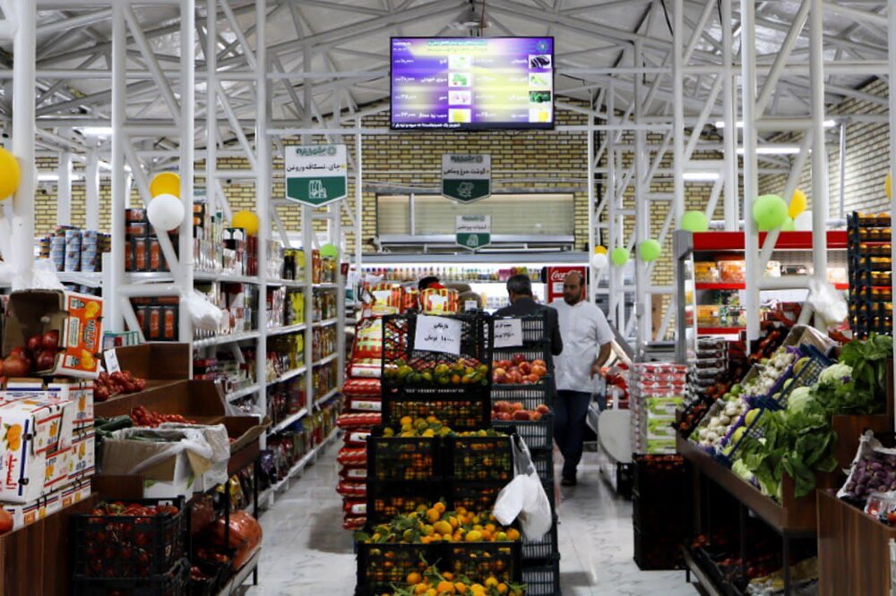 اولین شعبه بازارهای روز شهریم تبریز افتتاح شد 4 1698917370 713 اولین شعبه بازارهای روز شهریم تبریز افتتاح شد