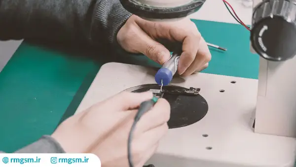 1700701980 950 تهدیدها و نکات ایمنی تعمیرات موبایل.webp