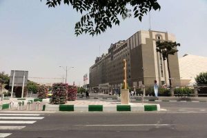 جریان تیراندازی امروز مقابل مجلس چه بود؟