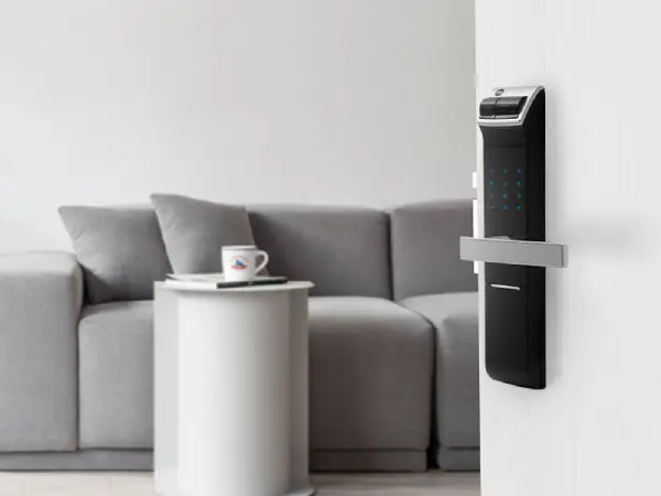 بهترین برند دستگیره هوشمند؛ کدام قفل دیجیتال قیمت خرید دارد؟ 16 بهترین برند دستگیره هوشمند؛ کدام قفل دیجیتال قیمت خرید دارد؟.webp