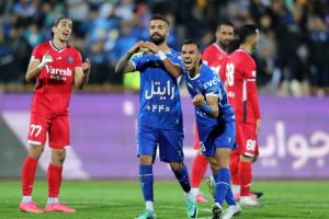 گزارش زنده: استقلال 4 - نساجی صفر، جواب جانانه به سپاهان 11 گزارش زنده: استقلال 4 - نساجی صفر، پاسخ جانانه به سپاهان