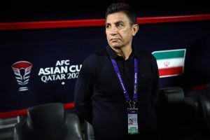 از دو سه بازیکن خیلی ناراحتم