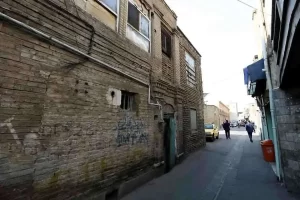 بیش از ۵۰۰ هزار تهرانی در بنا‌های ناپایدار زندگی می‌کنند