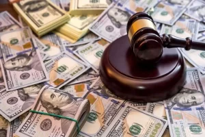 بازداشت ۱۶۰ متهم جرائم اقتصادی در آخرین روزسال