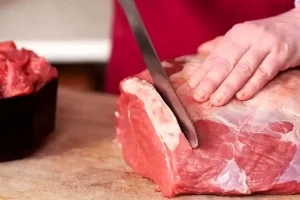 فروش گوشت کیلویی۷۰۰ هزار تومان سودجویی است 6 مدیرعامل اتحادیه دام سبک: فروش گوشت کیلویی۷۰۰ هزار تومان سودجویی است