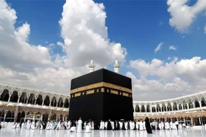 اعلام ۱۴ داروی ممنوعه برای زائران حج عمره