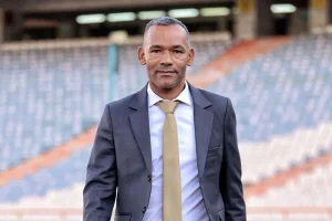 روایت رسانه اصولگرا از مسلمان شدن مربی سپاهان