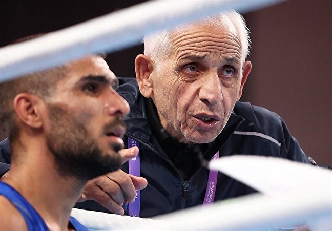 فونتانا جزو بهترین مربیان بوکس دنیا است