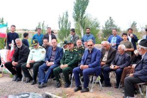 احداث المان مزار شهید مدافع وطن احسان بابایی در بویین زهرا آغاز شد