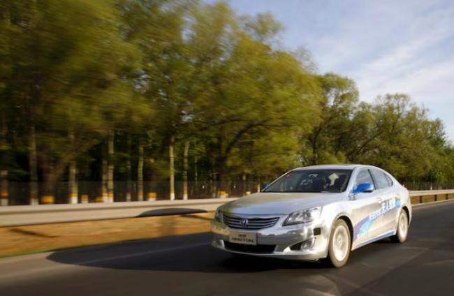 انقلابی در حمل و نقل پکن: تاکسی های خودران در راهند