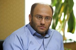 تلاش مافیای خودرو برای اخلال در واردات خودروی کارکرده توسط دولت سیزدهم