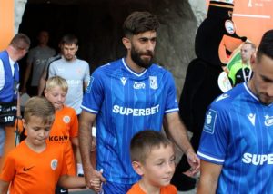 حق ندارید حالا قلی زاده را بفروشید!