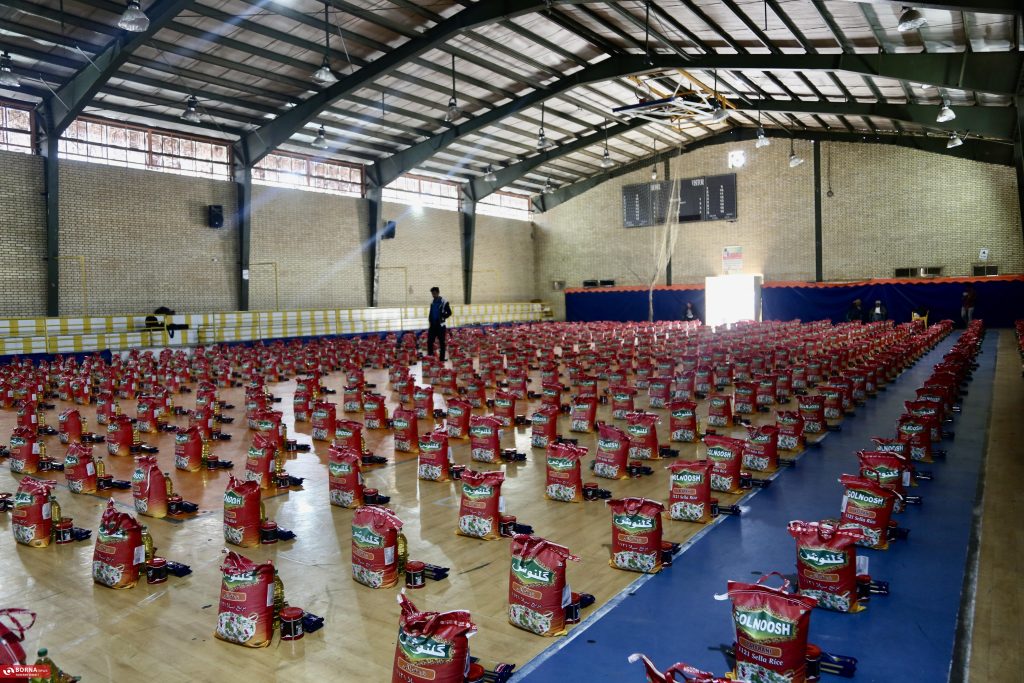 توزیع ۸ هزار بسته غذایی بین نیازمندان شیراز