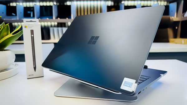 راهنمای جامع انتخاب لپ تاپ دانشجویی در سال 1404: برای دانشگاه چه لپ تاپی بخریم ؟_دلخوش 14 خرید لپ تاپ سرفیس دانشجویی