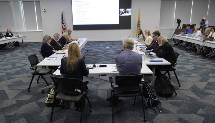 کمیته مشورتی CDC؛ توصیه عمومی به تزریق واکسن کرونا را رد کرد