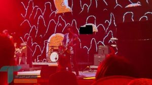 گزارش کاربران از ابراز یک باگ شگفت در دوربین آیفون ۱۷_دلخوش 10 گزارش کاربران از بروز یک باگ عجیب در دوربین آیفون ۱۷